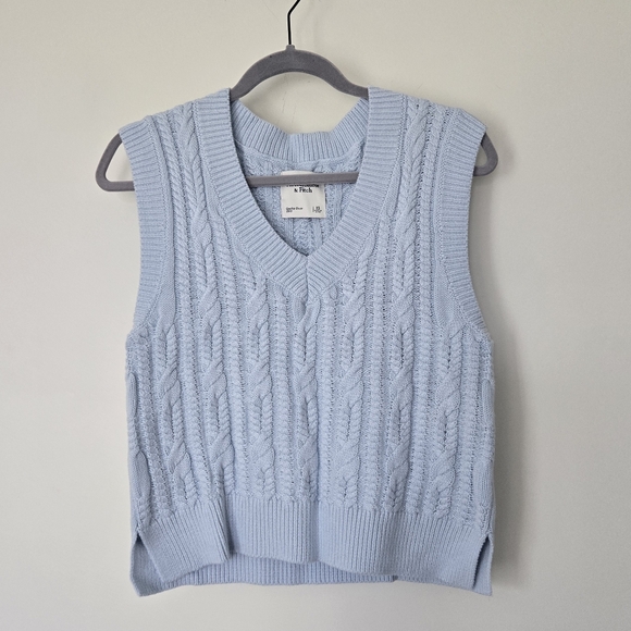Abercrombie & Fitch Sweaters - NWT Abercrombie V Neck Cable Knit Sweater Vest Light Blue